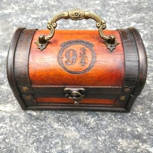 Platform 9 3/4 domed trinket box jewelry Harry Potter